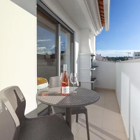 Apartment Vue Sur La *